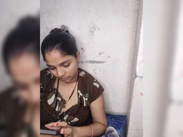 Tunnidelhi's BongaCams show and profile