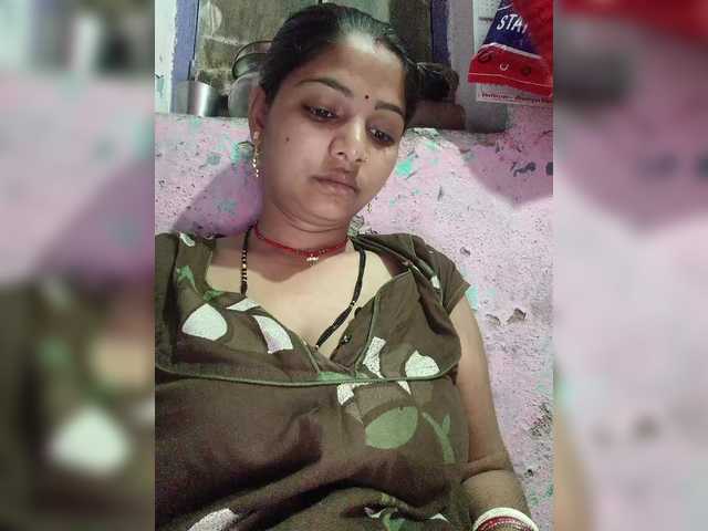 Tunnidelhi's BongaCams show and profile