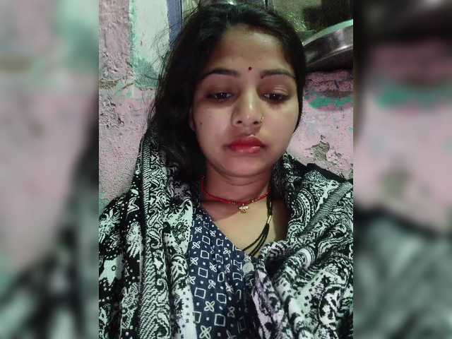 Tunnidelhi's BongaCams show and profile