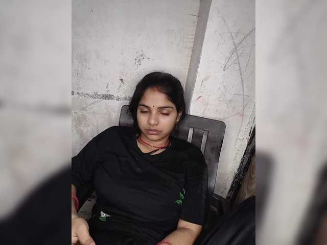 Tunnidelhi from BongaCams