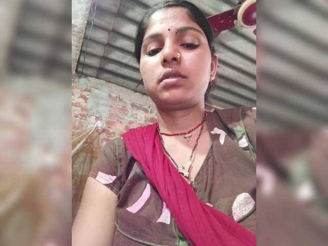 Tunnidelhi's BongaCams show and profile