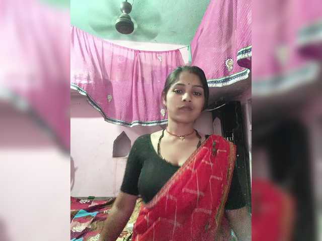 Tunnidelhi's BongaCams show and profile