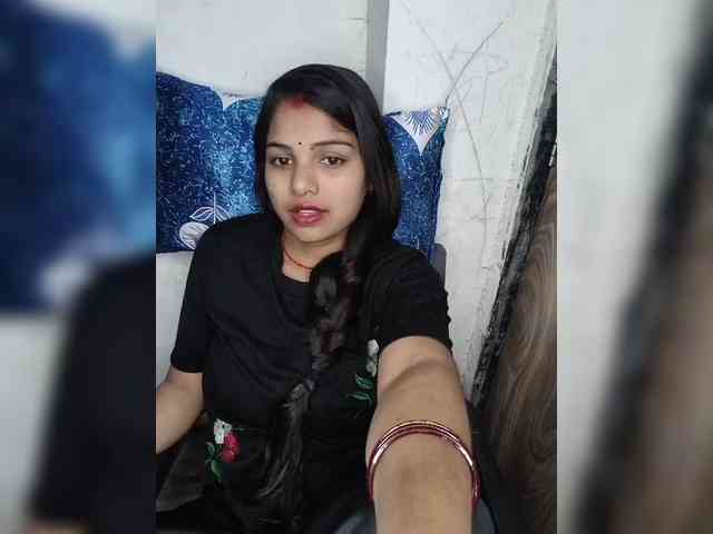 Tunnidelhi Live Webcam on BongaCams