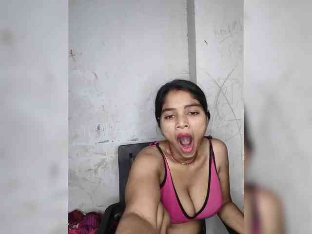 Tunnidelhi Live Webcam on BongaCams