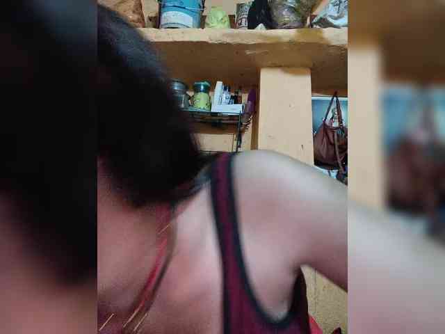 Tunnidelhi Live Webcam on BongaCams