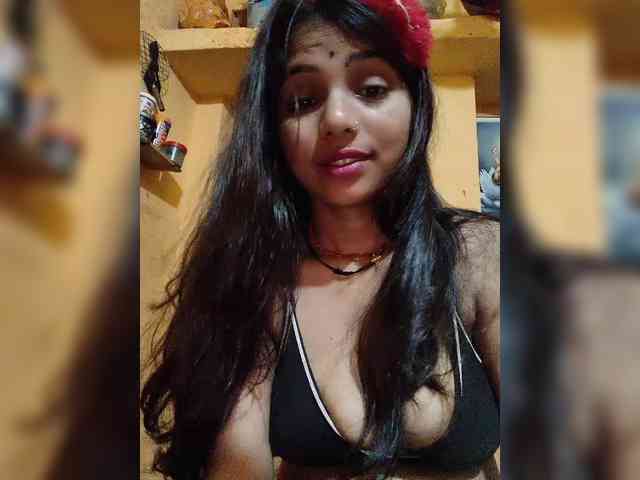 Tunnidelhi Live Webcam on BongaCams