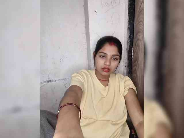 Tunnidelhi Live Webcam on BongaCams