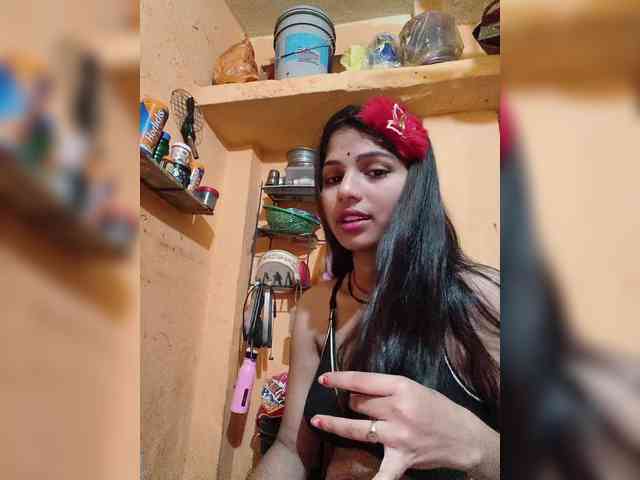 Tunnidelhi Live Webcam on BongaCams