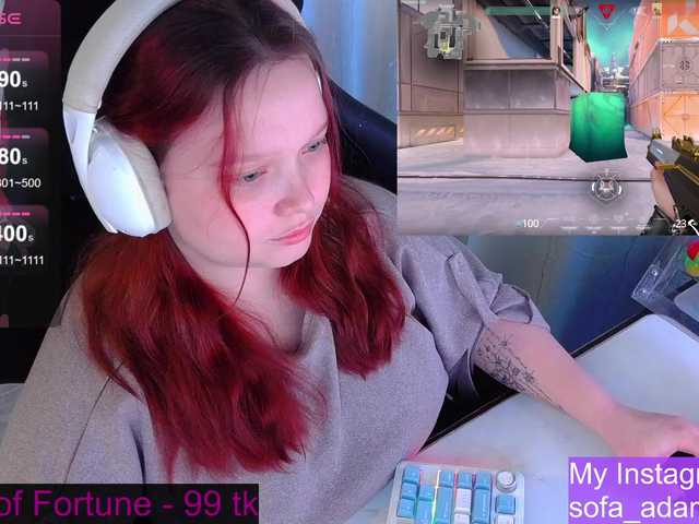 AlinaAdams's BongaCams show and profile