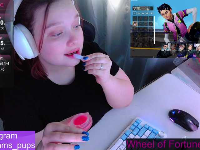 AlinaAdams's BongaCams show and profile