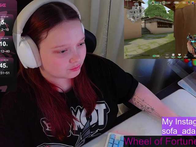 AlinaAdams's BongaCams show and profile