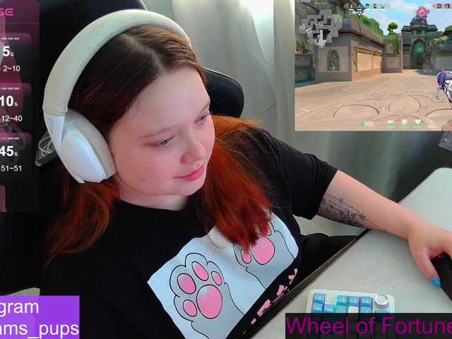 AlinaAdams's BongaCams show and profile