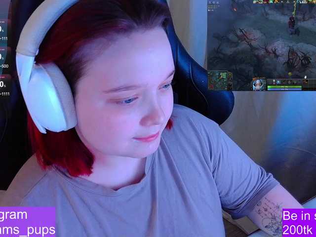 AlinaAdams's BongaCams show and profile