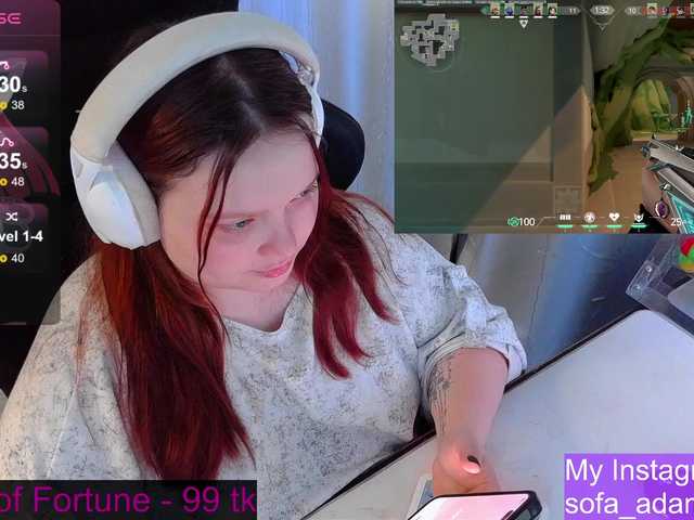 AlinaAdams's BongaCams show and profile