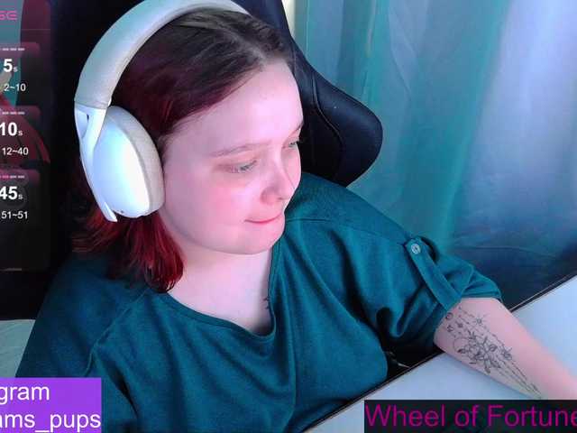 AlinaAdams's BongaCams show and profile