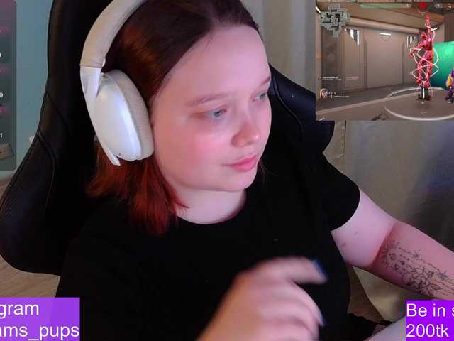 AlinaAdams's BongaCams show and profile