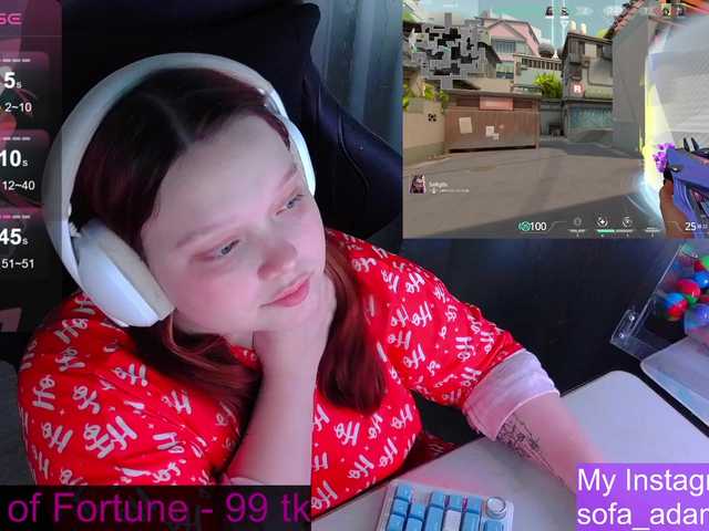 AlinaAdams's BongaCams show and profile