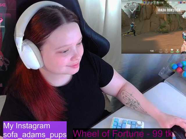 AlinaAdams from BongaCams