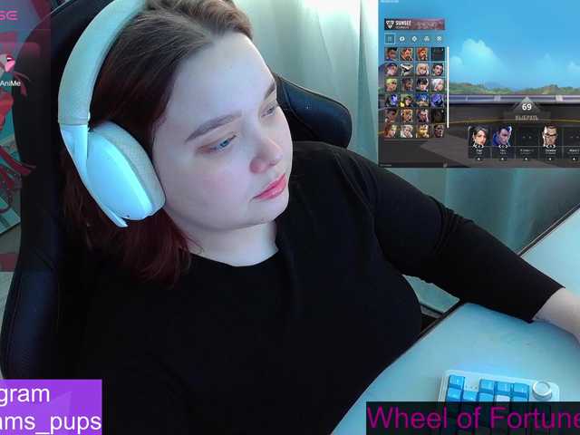 AlinaAdams's BongaCams show and profile