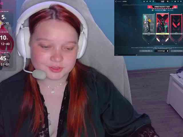 AlinaAdams webcam
