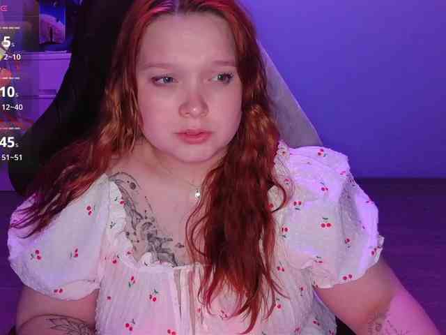 AlinaAdams webcam