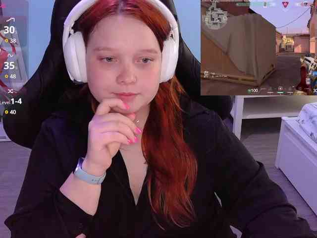 AlinaAdams webcam
