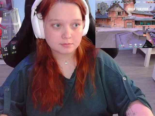 AlinaAdams webcam