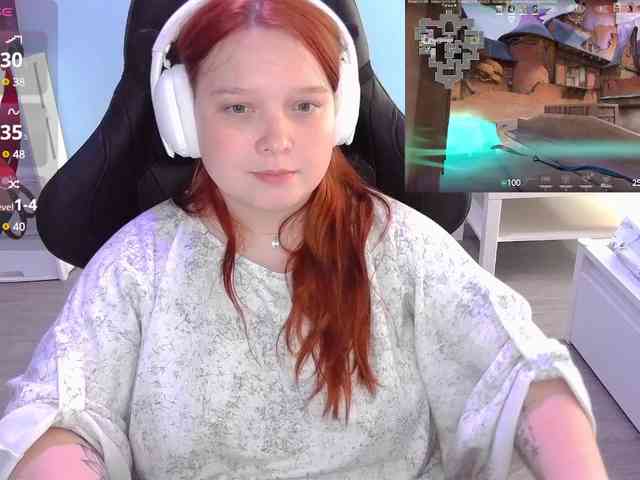 AlinaAdams webcam