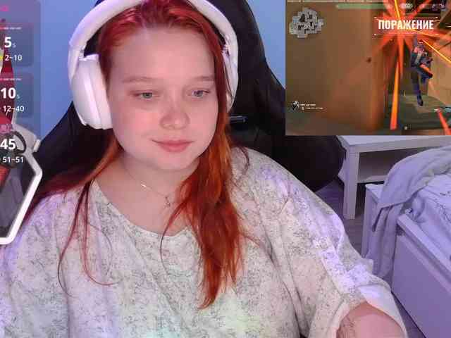 AlinaAdams webcam