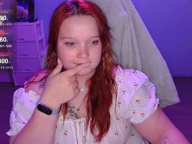 online live show AlinaAdams