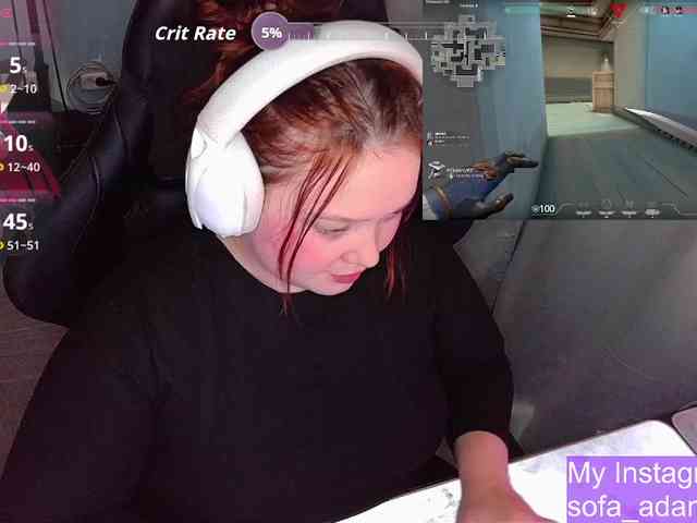 AlinaAdams webcam