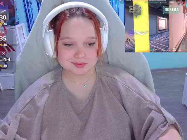 AlinaAdams webcam