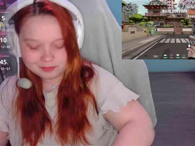 AlinaAdams webcam