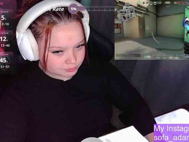 AlinaAdams webcam