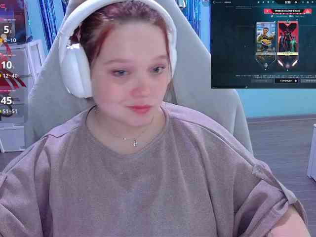 AlinaAdams webcam