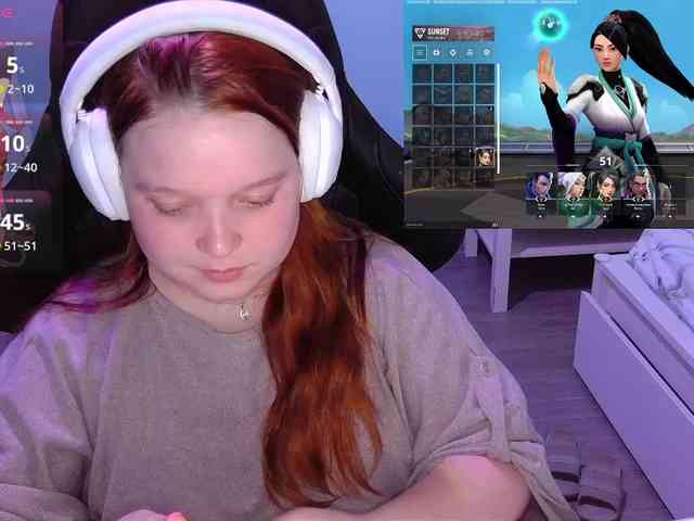 AlinaAdams webcam