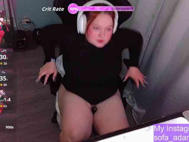 AlinaAdams webcam