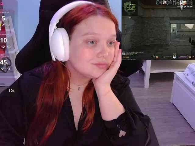 AlinaAdams webcam