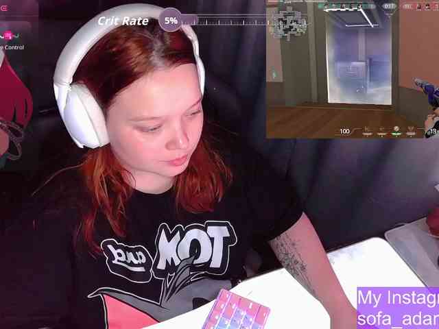 AlinaAdams webcam