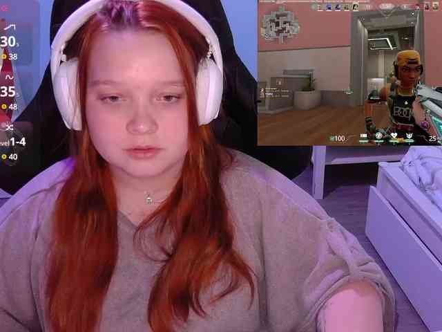 AlinaAdams webcam