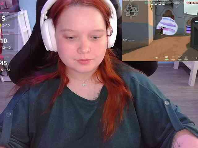 AlinaAdams webcam