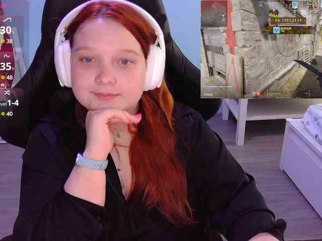 AlinaAdams webcam