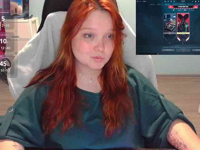 AlinaAdams webcam
