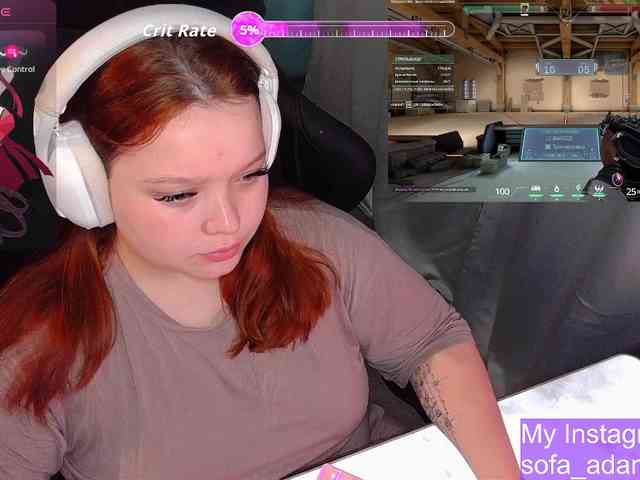 AlinaAdams webcam