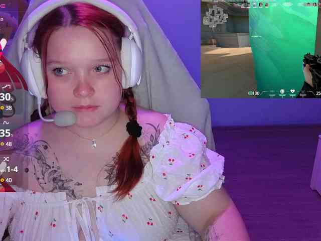 AlinaAdams webcam