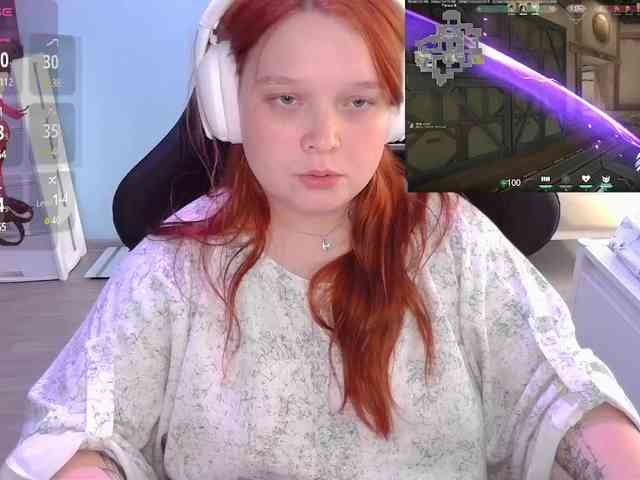 AlinaAdams webcam