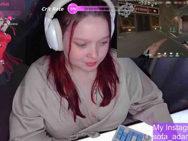 AlinaAdams AlinaAdams