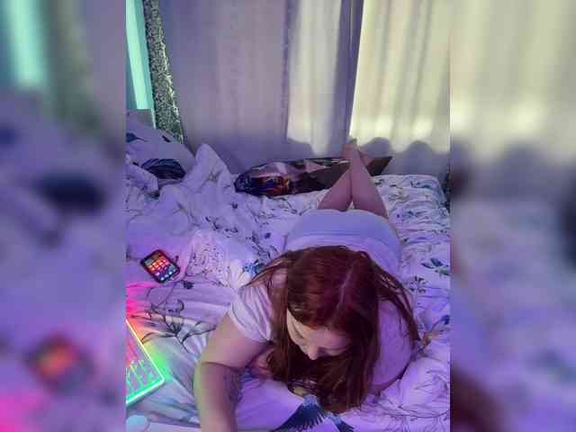 AlinaAdams webcam
