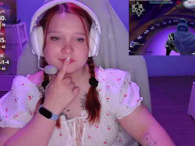 AlinaAdams webcam