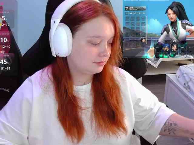 AlinaAdams webcam
